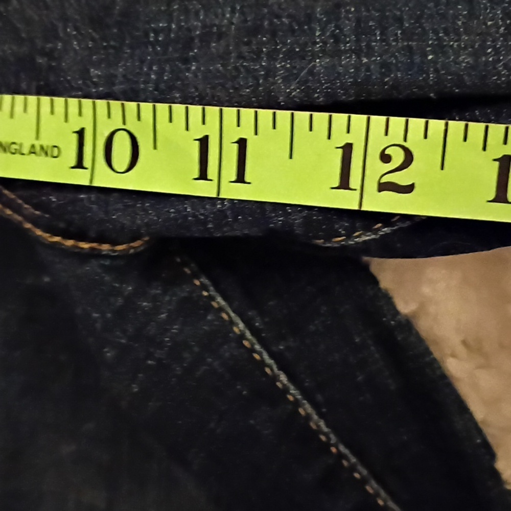 Women's High Rise Skinny Levi's Size 29 EUC - Picture 4 of 6